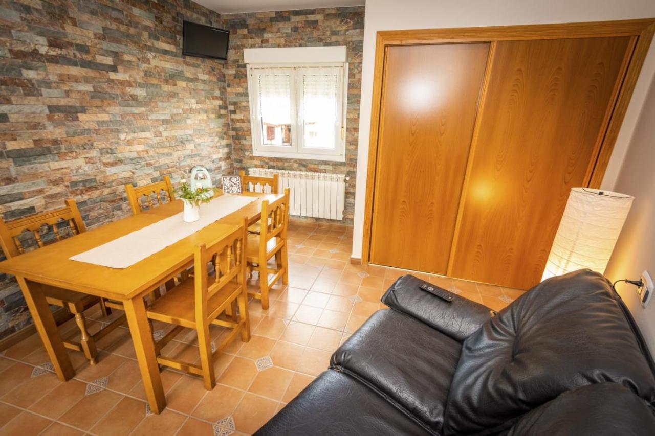 Apartamentos Pumarin Santa Marina (Ballota) Exterior foto